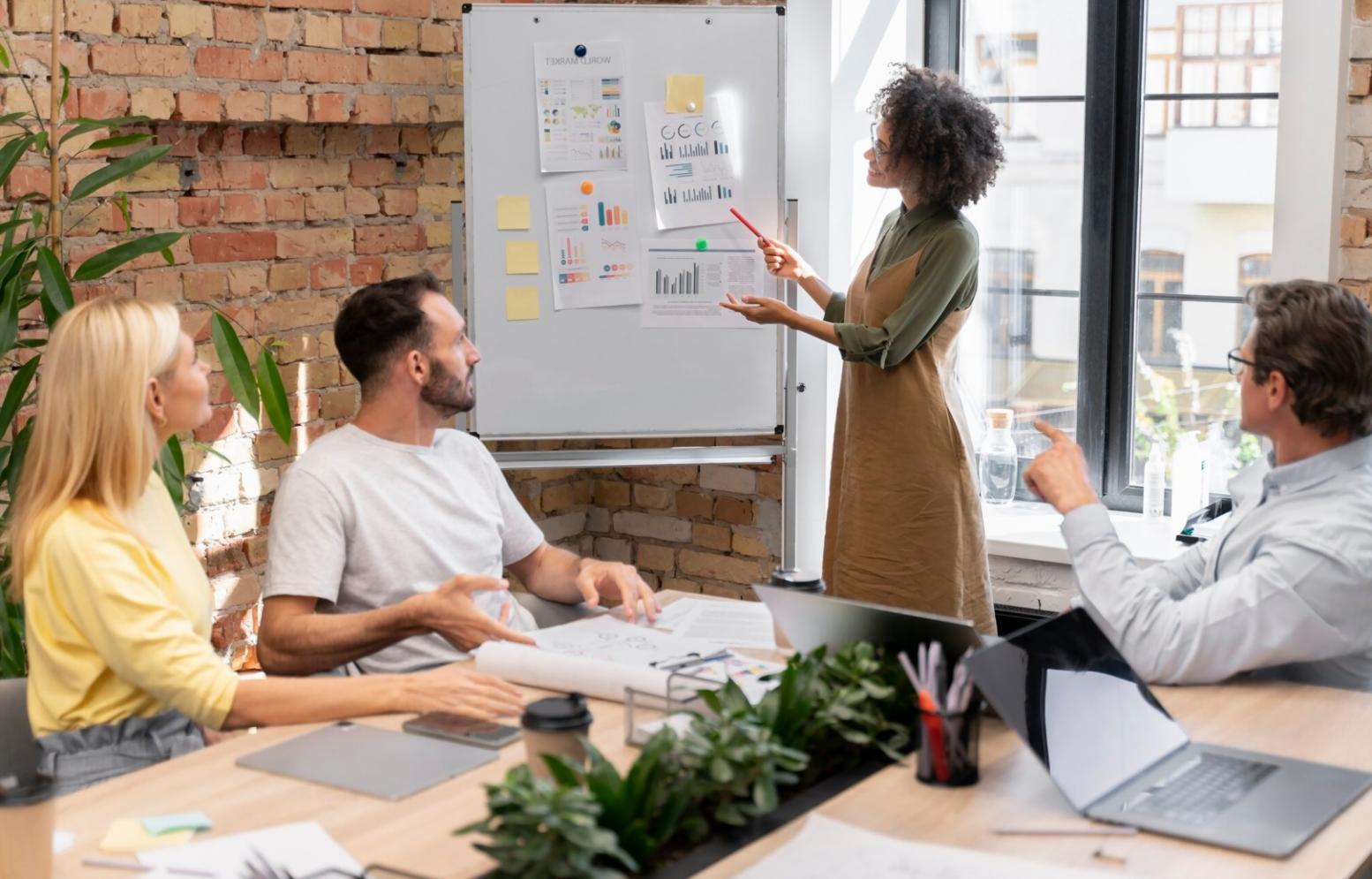 Bureau de travail collaboratif chez solyphoravex